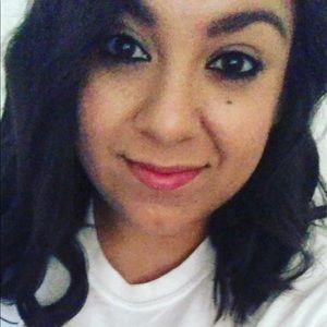 Meet your Posher, Jazmine